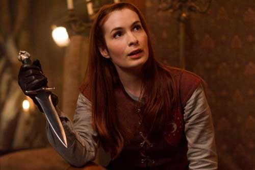 Актриса сериала Сверхъестественное озвучивает онлайн игру