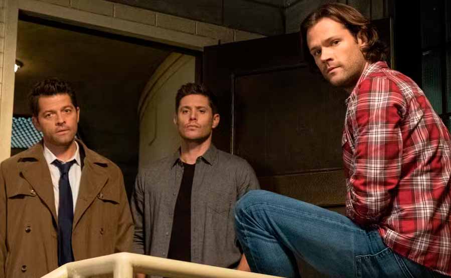 Коллинз предлагает идею 16 сезона Сверхъестественного с путешествиями во времени